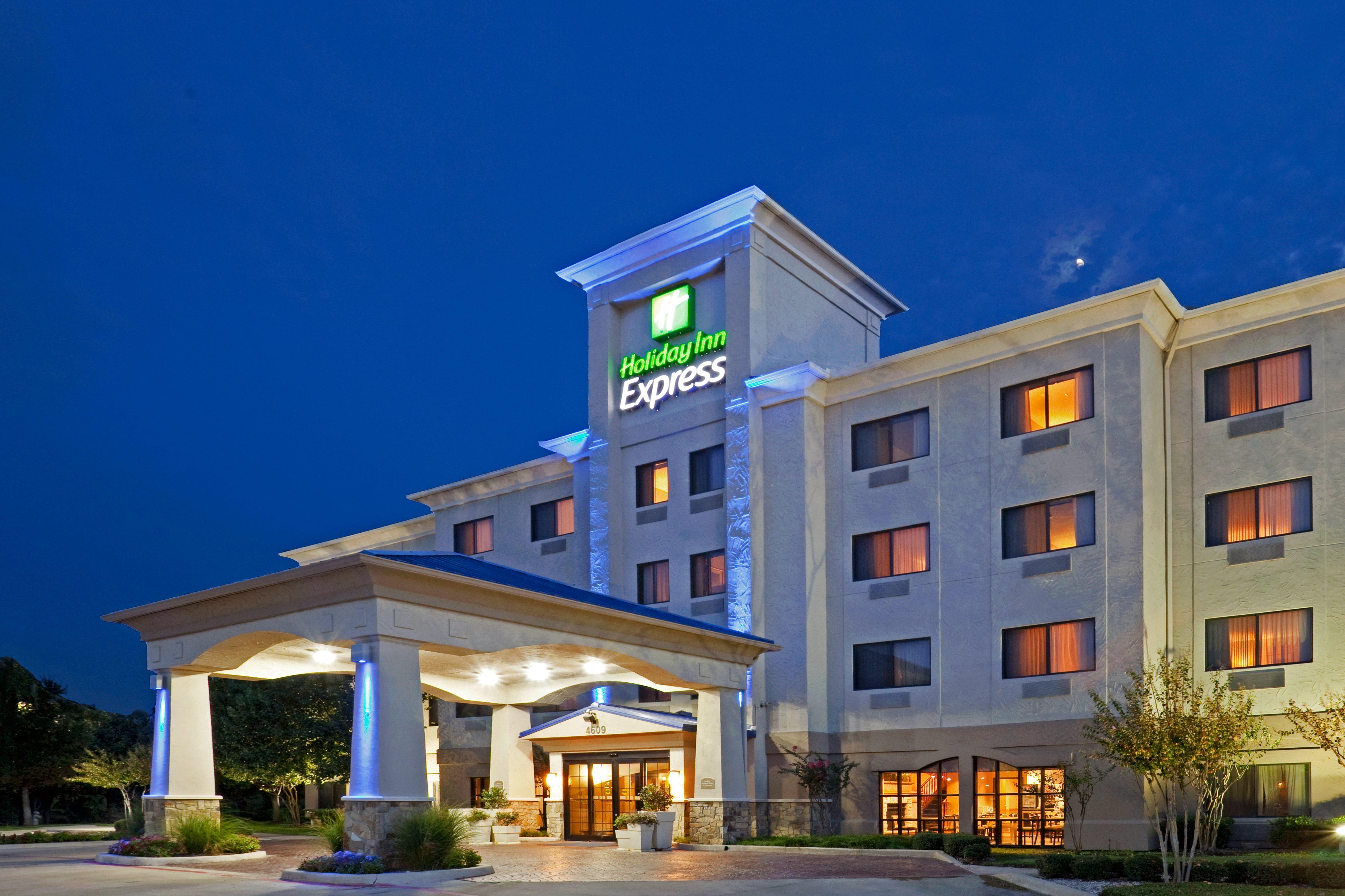 Holiday Inn Express Hotel And Suites Fort Worth/I-20 Esterno foto