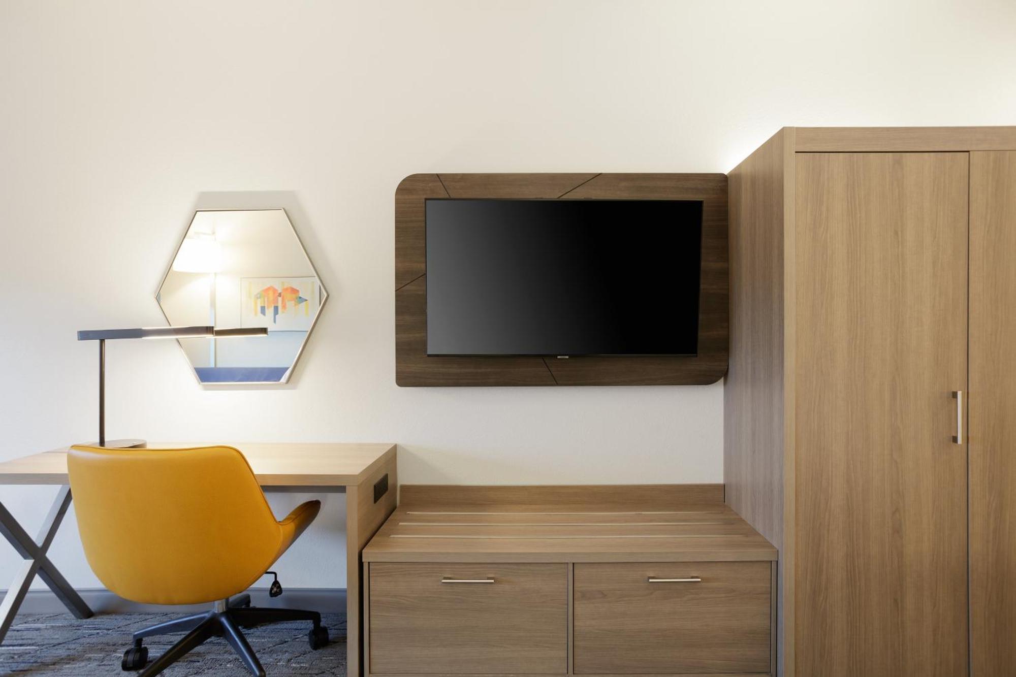 Holiday Inn Express Hotel And Suites Fort Worth/I-20 Esterno foto